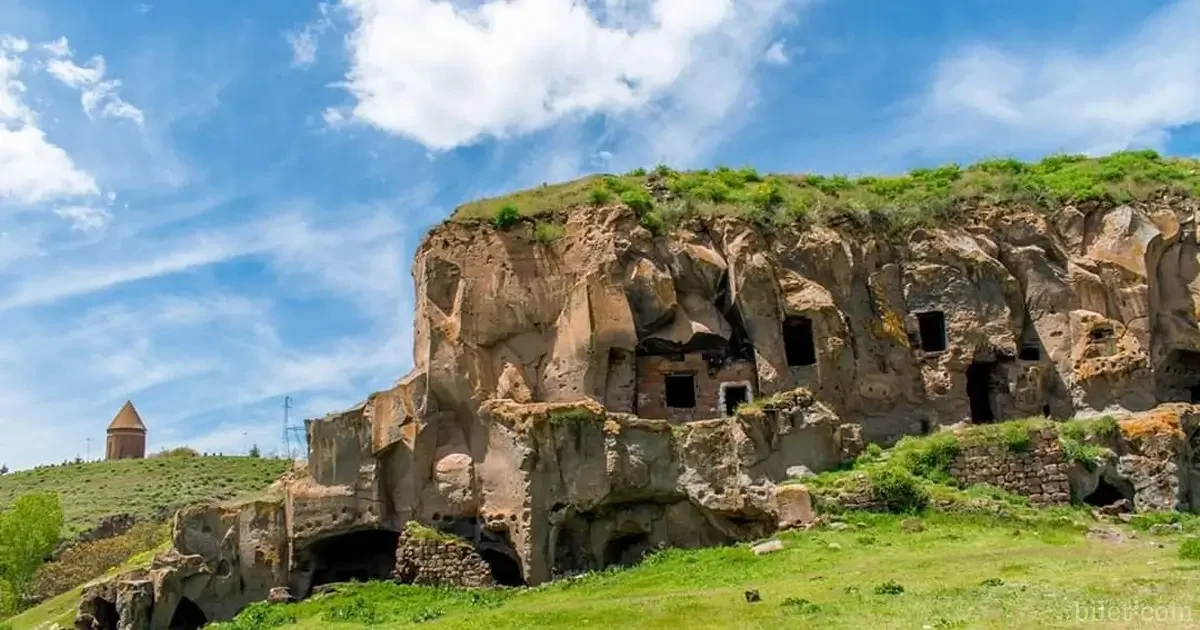 Bitlis Tatvandayd AVM & Alışveriş Merkezleri - Dış Görünüm ve Ulaşım Rehberi
