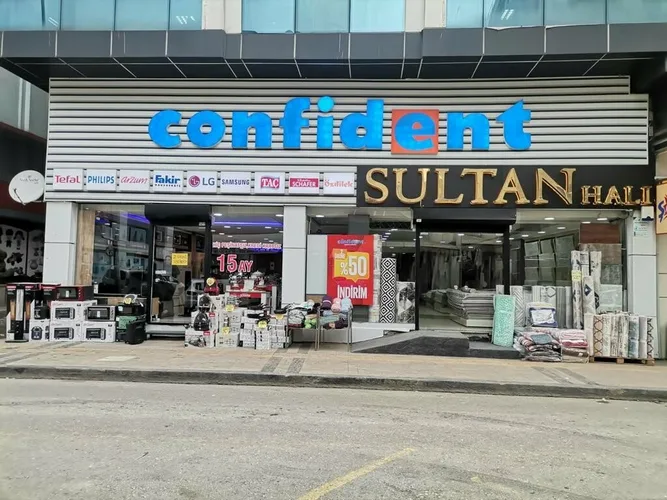 Confident AVM & Alışveriş - Dış Görünüm ve Ulaşım Rehberi