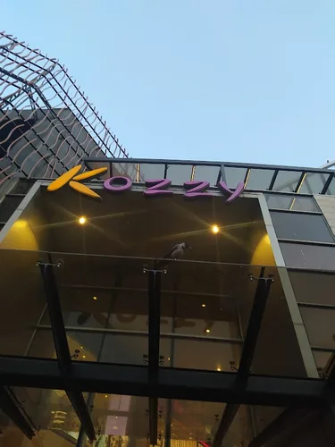 Kozzy AVM Kozyatağı AVM & Alışveriş - Dış Görünüm ve Ulaşım Rehberi