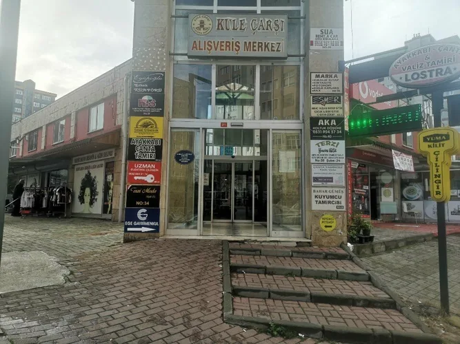 Kule Carsi AVM & Alışveriş Merkezleri - Dış Görünüm ve Ulaşım Rehberi