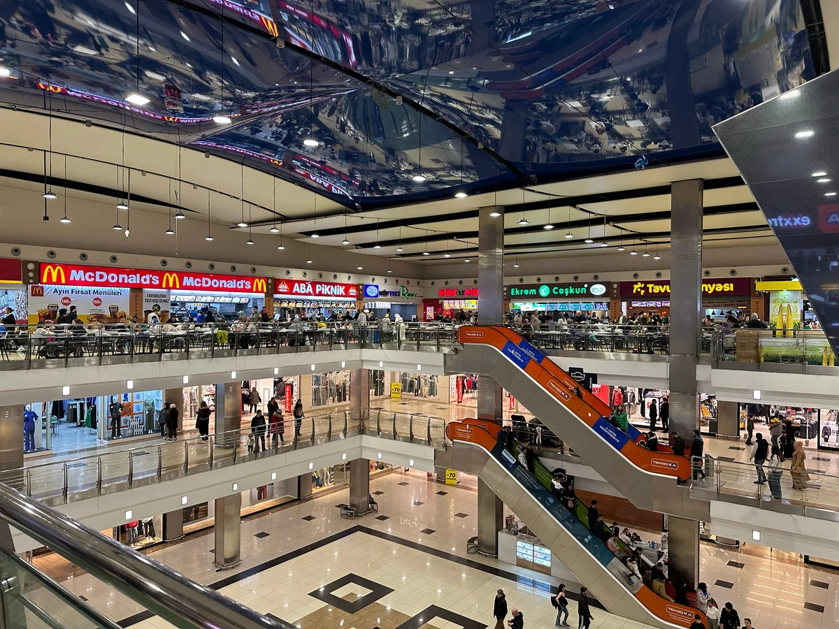 KuleSite Alışveriş ve Eğlence Merkezi AVM & Alışveriş Merkezleri - Dış Görünüm ve Ulaşım Rehberi
